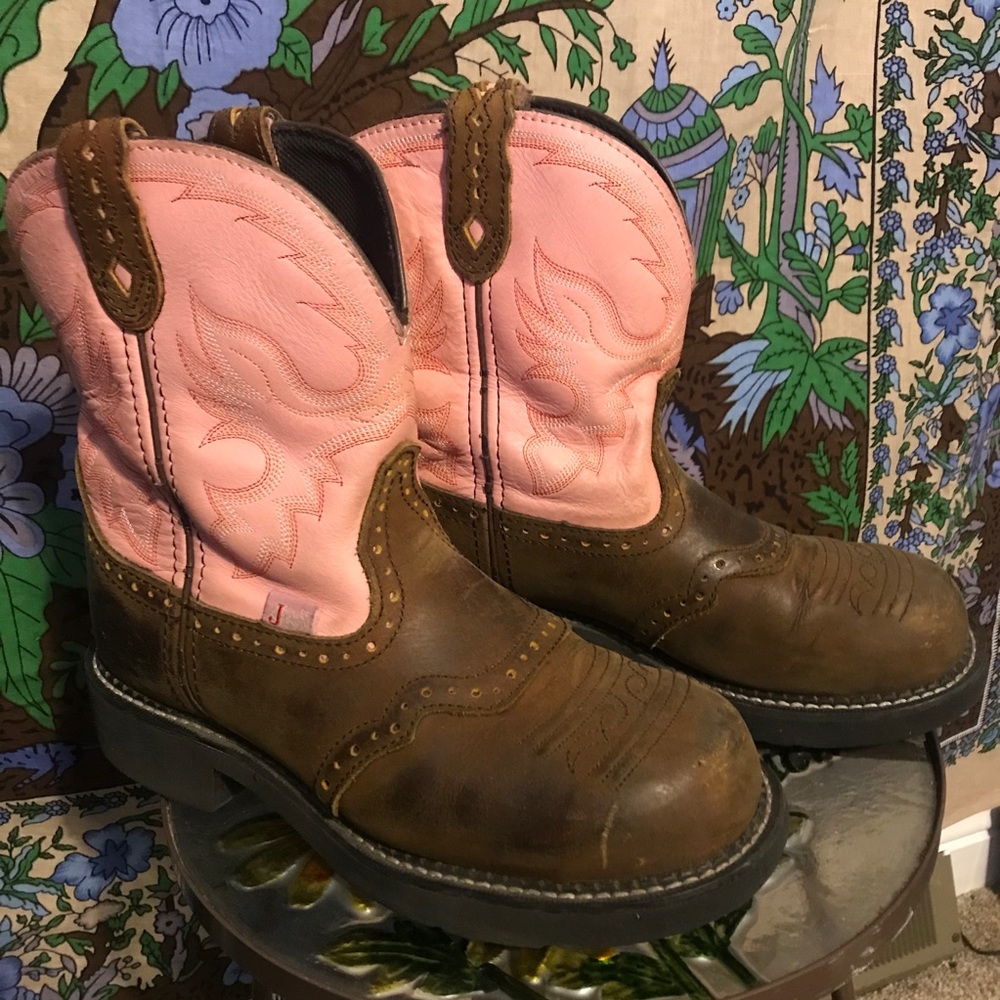 Justin Gypsy Bay Apache Steel Toe Work boot size 9